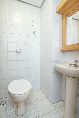 Image 7 - 893909