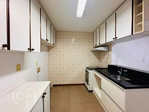 Image 10 - 893917