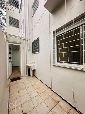 Image 14 - 893917