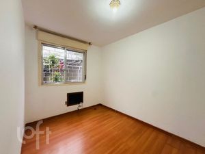 Image 19 - 893917