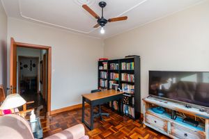 Image 9 - 893941