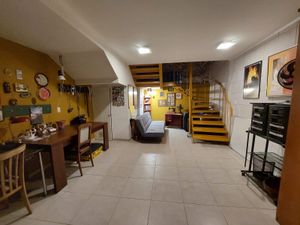 Image 1 - 893959