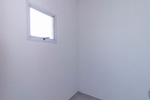 Image 36 - 893961