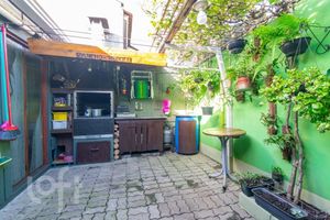 Image 16 - 893968