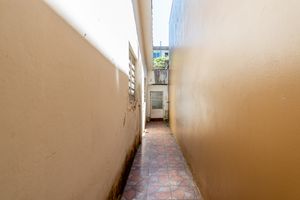 Image 23 - 893970