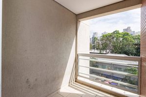 Image 4 - 893973