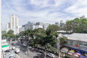 Image 13 - 893973
