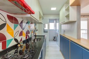 Image 23 - 893974