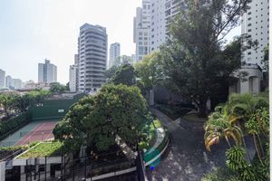 Image 15 - 893975