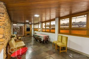 Image 1 - 893981