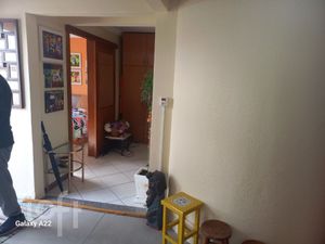 Image 8 - 893981