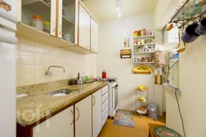 Image 7 - 893981