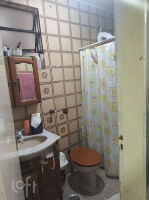 Image 5 - 893984