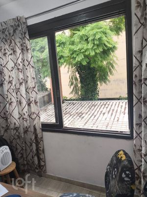 Image 6 - 893984