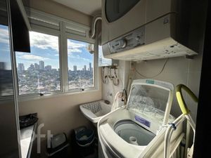 Image 17 - 893987