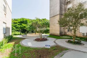 Image 25 - 893996