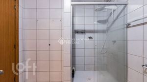 Image 1 - 893997