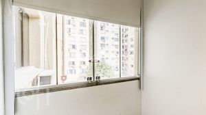 Image 7 - 893997