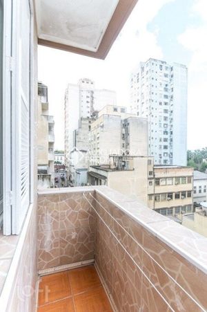 Image 12 - 894004
