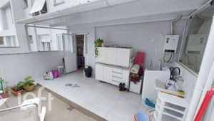 Image 14 - 894009