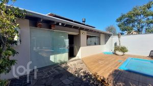 Image 35 - 894011