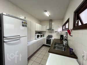 Image 35 - 894014