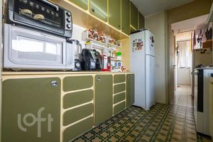 Image 4 - 894015