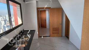 Image 10 - 894016