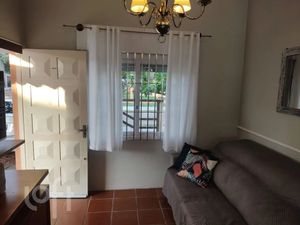 Image 5 - 894053