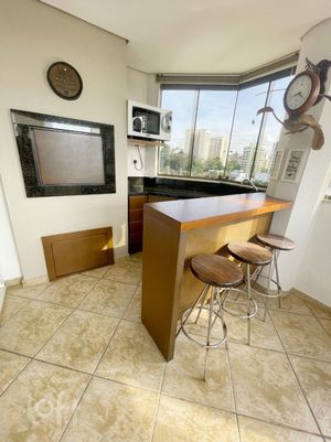 Image 7 - 894057