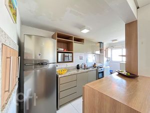 Image 7 - 894062