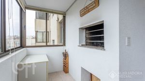 Image 6 - 894064