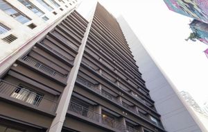 Image 7 - 894066