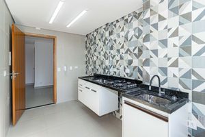 Image 10 - 894067