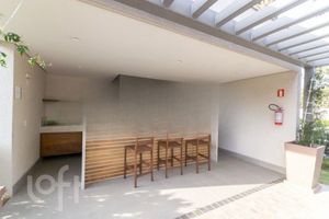 Image 21 - 894080