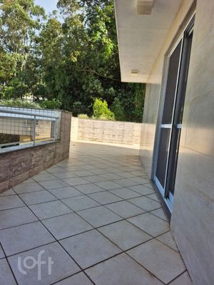 Image 9 - 894085