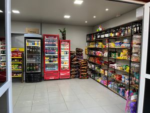 Image 19 - 894115