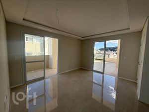 Image 4 - 894120