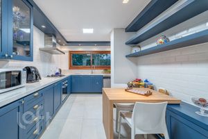 Image 13 - 894125