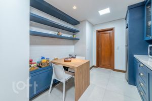 Image 14 - 894125