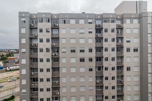 Image 4 - 894128