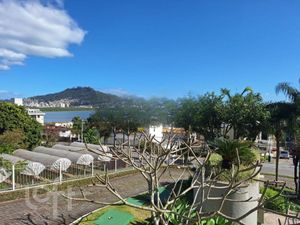 Image 0 - 894132