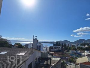 Image 7 - 894132