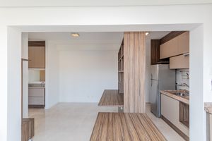 Image 8 - 894133