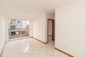 Image 7 - 894138