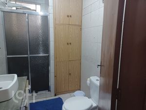 Image 8 - 894139