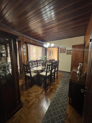Image 4 - 894144