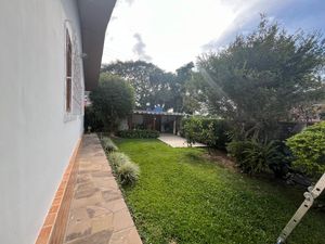 Image 23 - 894144