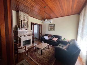 Image 3 - 894144