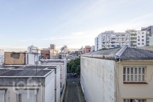 Image 21 - 894145